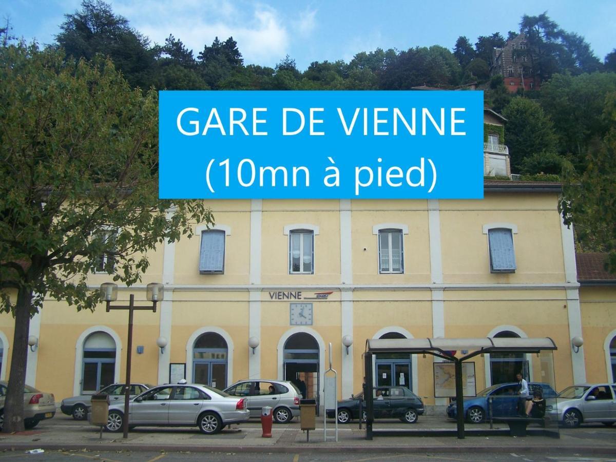 Appartement Netflix Centre De Vienne Pres De Lyon Eksteriør billede