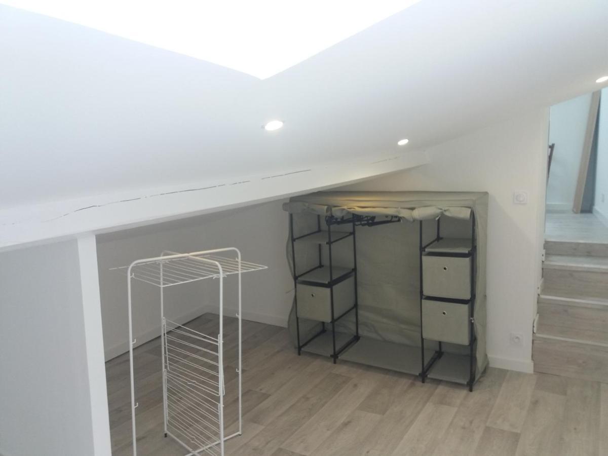 Appartement Netflix Centre De Vienne Pres De Lyon Eksteriør billede