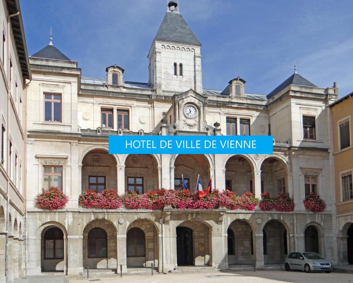 Appartement Netflix Centre De Vienne Pres De Lyon Eksteriør billede